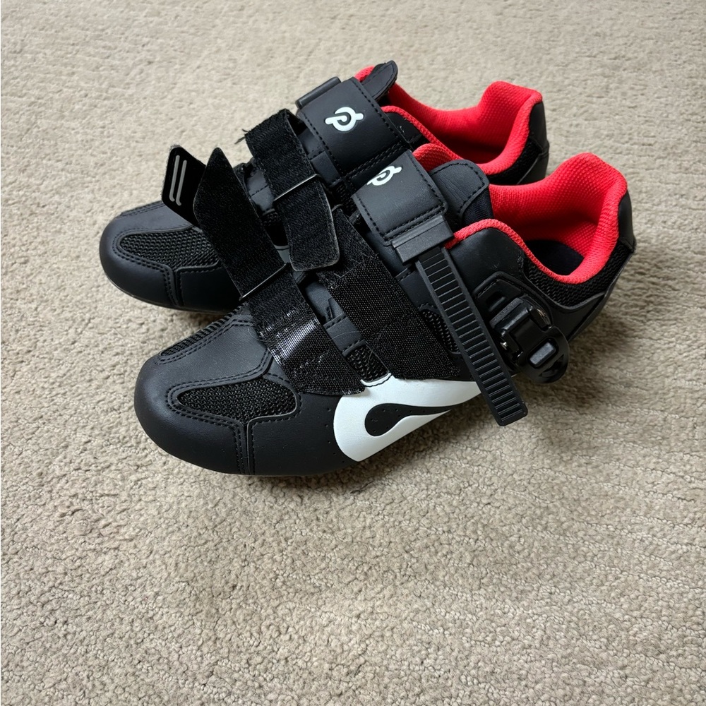 Peloton shoes - size 40